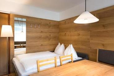 هتل Haus Egga