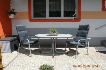 هتل Haus Fini