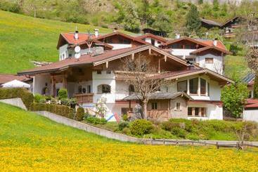 هتل Residence Adlerhorst