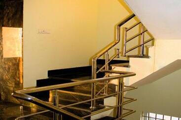 Отель Cbr Guest House