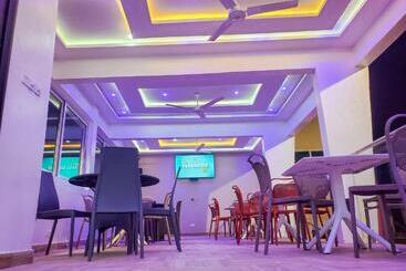 בית מלון כפרי Kings Villagio
