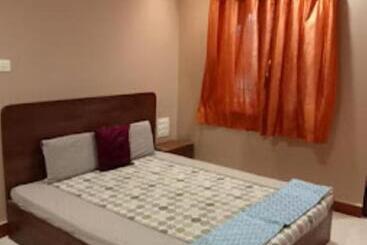 فندق Shridhar Residency Devgad
