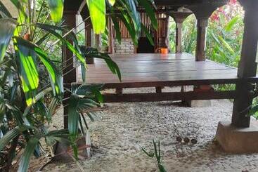 Pansiyon Clove Garden