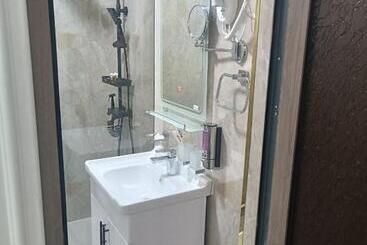 פנסיון Muhayyo Guest House