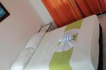 هتل La Gran Ceiba