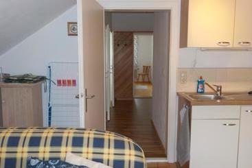 هتل Haus Anastasia