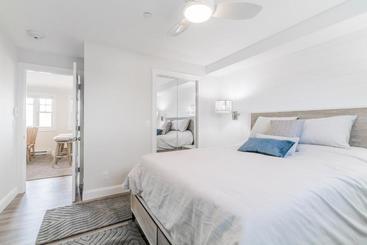 هتل Lighthouse Suites At Pine Point