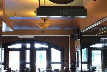 هتل Soaring Eagle Casino And Resor