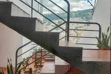 مبيت وإفطار The Temple, Quito