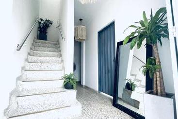 هتل Balcon De Oro Curumani