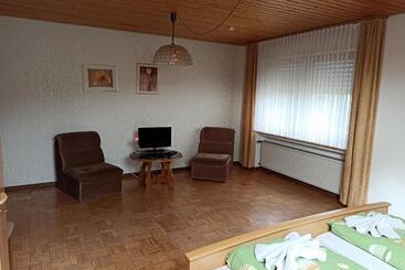 ペンション Moselhof