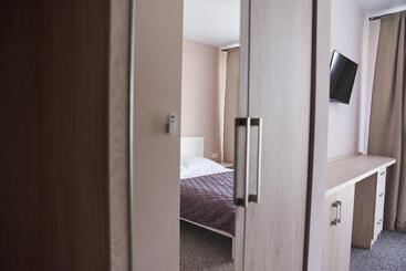 旅馆 вілла край неба