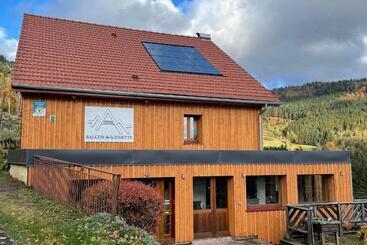 פנסיון Maison Montagnarde Chaleureuse Avec Services, Randonnées Et Vue Imprenable à Ventron   Fr 1 589 567