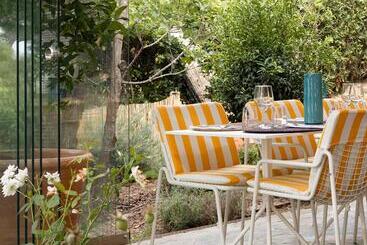 בית מלון כפרי Parc Et Résidence Le Provençal