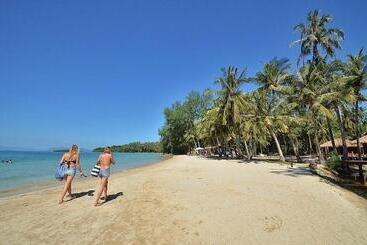 Prompakdee Kohmak Resort