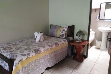 مبيت وإفطار Cassidini House