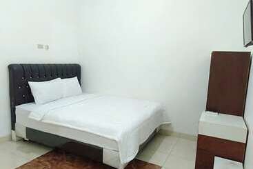 בית מלון כפרי Al-razzaq Guest House By Oyo