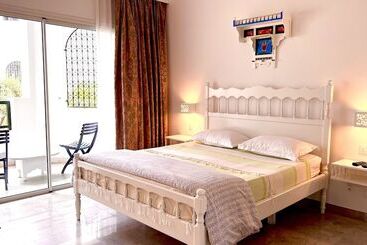 تختخواب و صبحانه Résidence Neffati