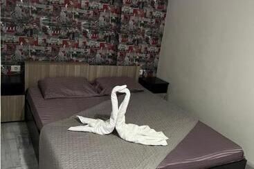 بنسيون Casa Ana