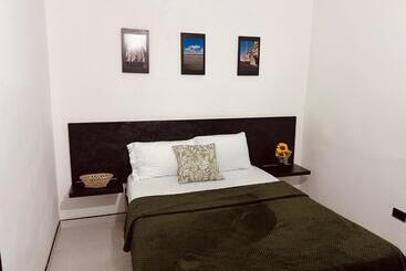 پانسیون Casa Cabieles Hostal