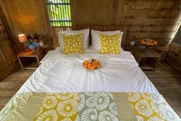 Bed and Breakfast Oemah Gebagan 78 Pertiwi Room