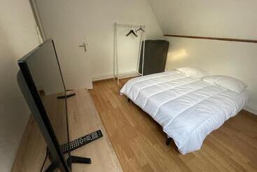 ペンション Chambre Meublé Idéale Pour Déplacement D Affaires