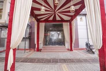 Fabhotel Uday Villa