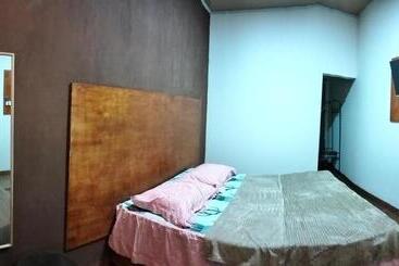 Pensão Resy Home Syariah Dekat Alun2 Wonosobo