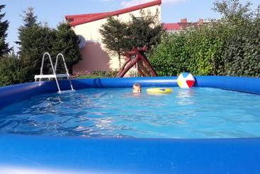هتل Apartamenty Komfort