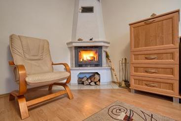 هتل Visitzakopane Rainbow Apartments