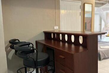 פנסיון Journey House Bangsean