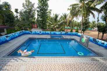 منتجع Gandhada Goodu Retreat