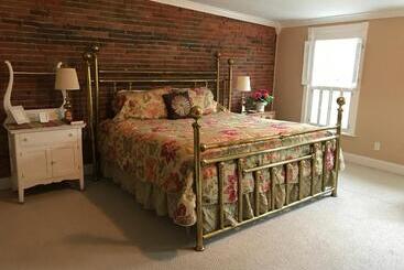 旅馆 The Eagle S Nest Inn