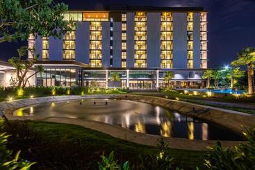هتل Atrium Suvarnabhumi