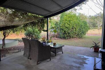 مبيت وإفطار Quiet Rural Retreat