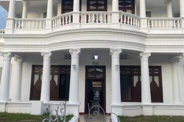 هتل Barranquilla Prado