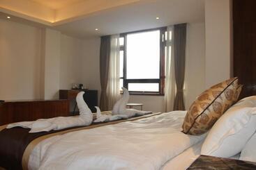 Ecotel Chiminda Abode