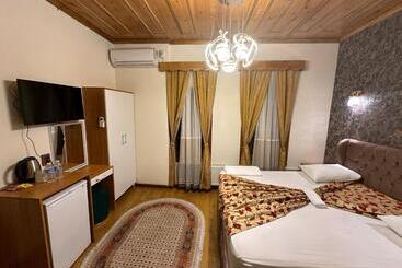 Hotel Gür Royal Suit Aparts