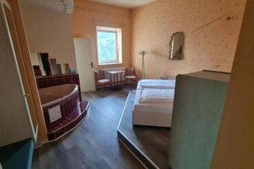 شقة فندقية Rathaus