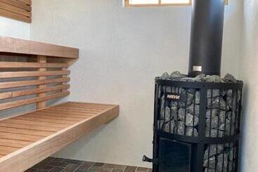 ベッドアンドブレックファースト åkeslund