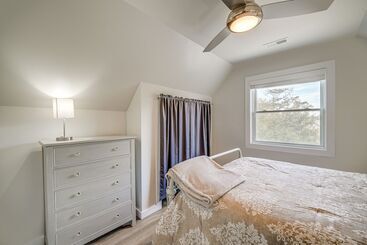 コテージ Hatteras Island Hideaway: Waterfront, Canal Access