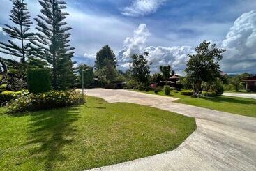 بنسيون Pruksa View Homestay