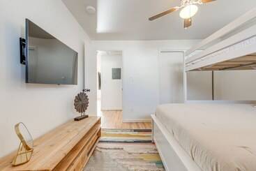 별장 12 Mi To Red Rocks: Pet Friendly Arvada Home!