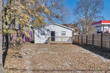 קוטג'' Downtown Indianapolis Home ~ 3 Mi To Canal Walk!