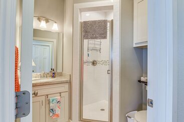 کلبه Gorgeous Galveston Bay Home W/ Private Pool!