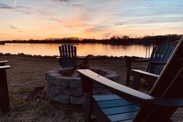 コテージ Ponderosa Pointe By Avantstay Boathouse + Views