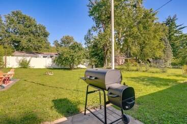 קוטג'' Sunland Hills Home W/ Theater Room & Fire Pit!