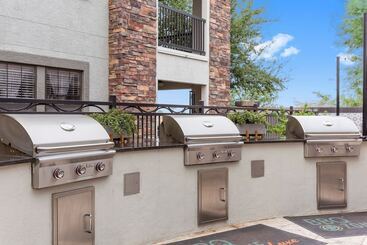 شقة فندقية Two Glendale Cozysuites With Pool 2 & 9