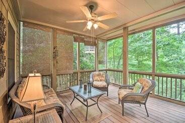 بيت ريفى Big Canoe Retreat W/ Deck & Golf Course Views