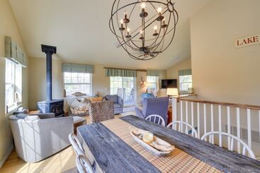 بيت ريفى Lakefront Stephenson Retreat: Lake Access & Kayaks